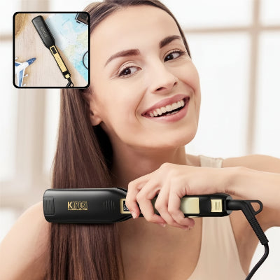 femme blanche utilise lisseur cheveux noir